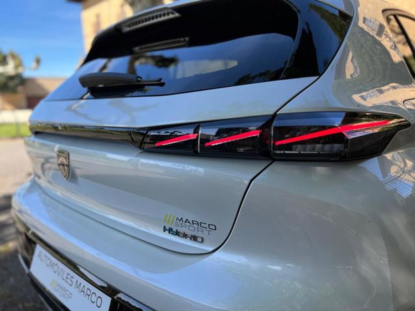 Peugeot 308 Hybrid 225 GT eEAT8 165 kW (225 CV)