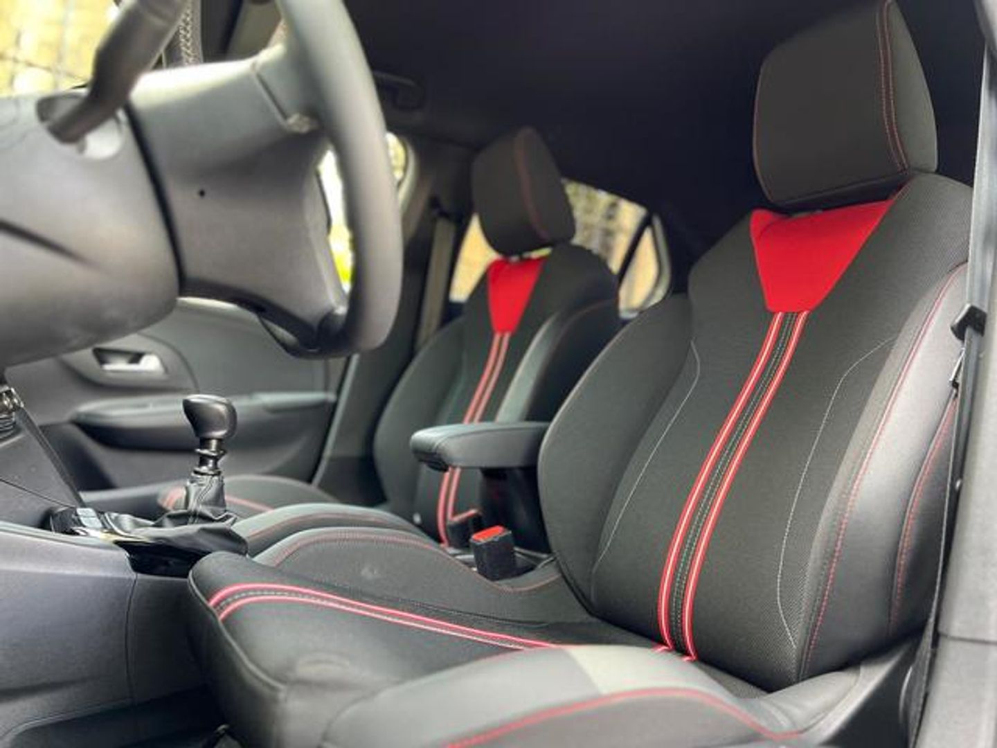 Opel Corsa 1.2T XHL GS 74 kW (100 CV)
