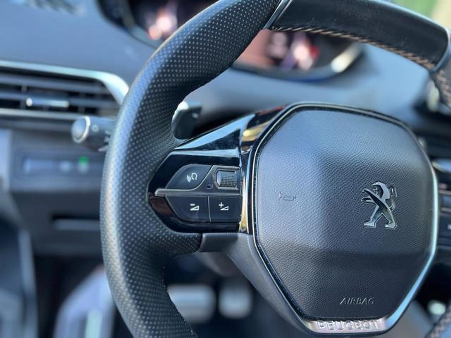 Peugeot 5008 BlueHDI 130 S&S GT EAT8 96 kW (130 CV)