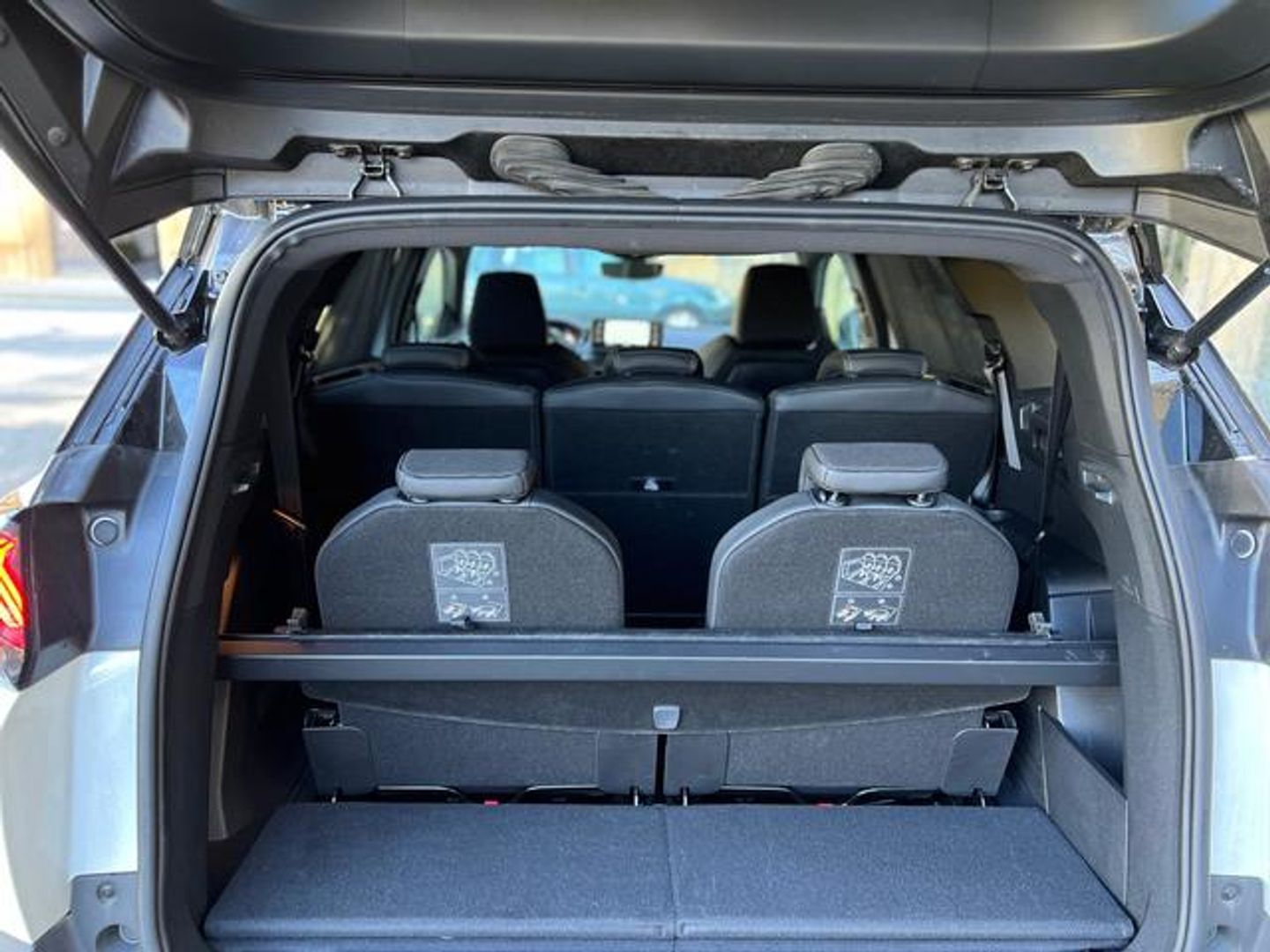 Peugeot 5008 BlueHDI 130 S&S GT EAT8 96 kW (130 CV)
