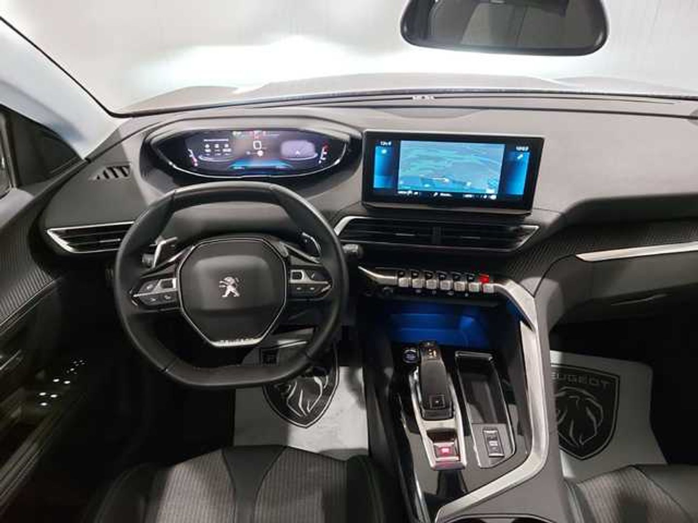 Peugeot 5008 BlueHDi 130 S&S Allure EAT8 96 kW (130 CV)