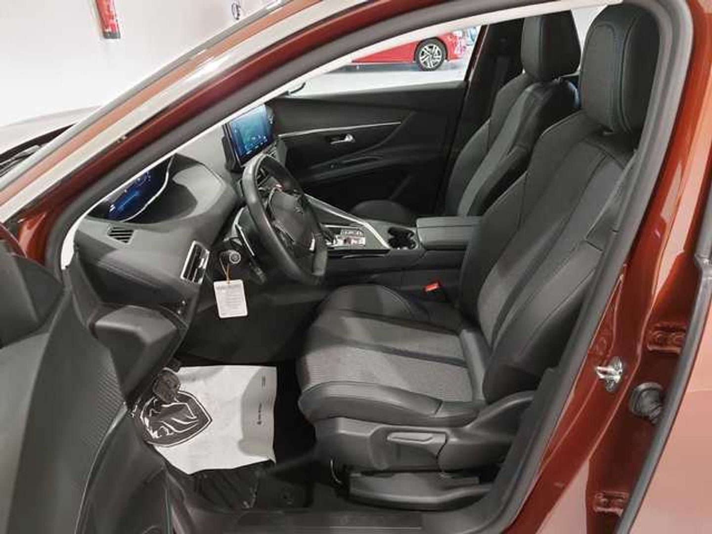 Peugeot 5008 BlueHDi 130 S&S Allure EAT8 96 kW (130 CV)