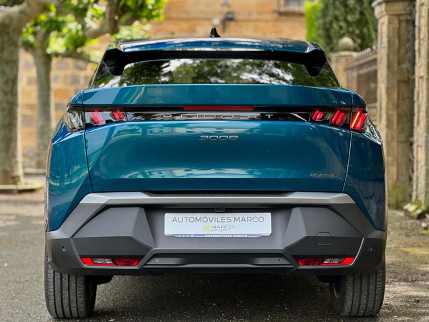 Peugeot 3008 Hybrid 145 Allure eDCS6 107 kW (145 CV)