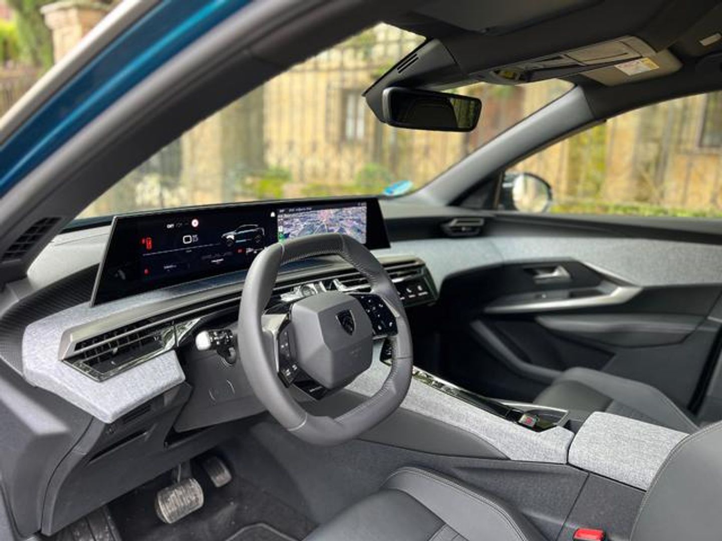 Peugeot 3008 Hybrid 145 Allure eDCS6 107 kW (145 CV)