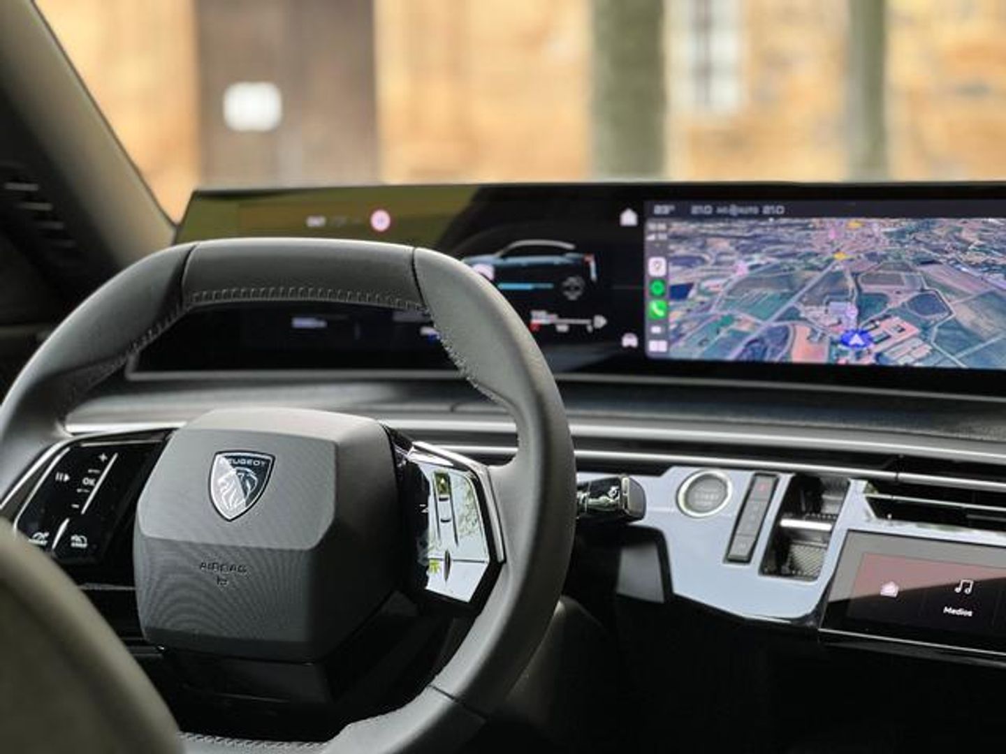 Peugeot 3008 Hybrid 145 Allure eDCS6 107 kW (145 CV)