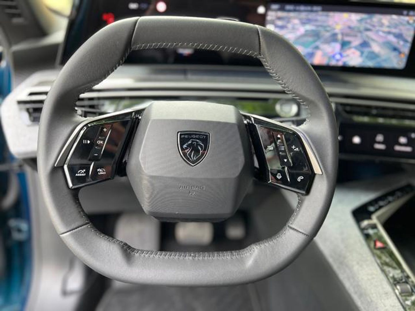 Peugeot 3008 Hybrid 145 Allure eDCS6 107 kW (145 CV)