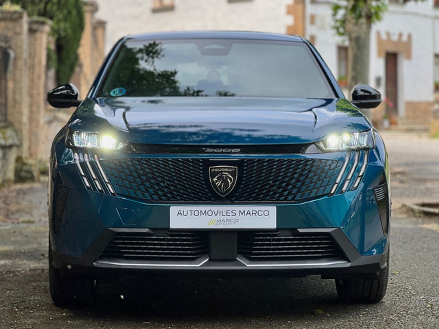 Peugeot 3008 Hybrid 145 Allure eDCS6 107 kW (145 CV)