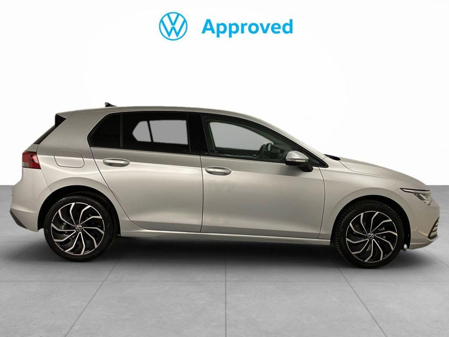 Volkswagen Golf Life 1.0 eTSI 81 kW (110 CV) DSG