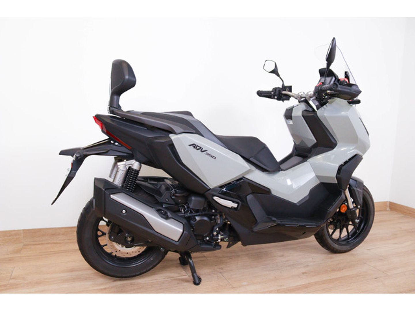 Honda ADV350