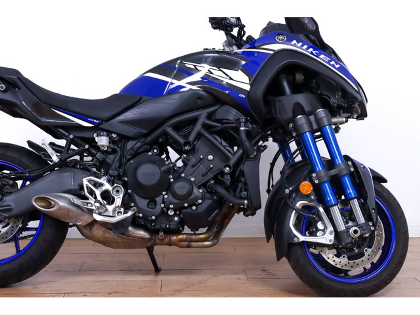 Yamaha Niken 850 GT
