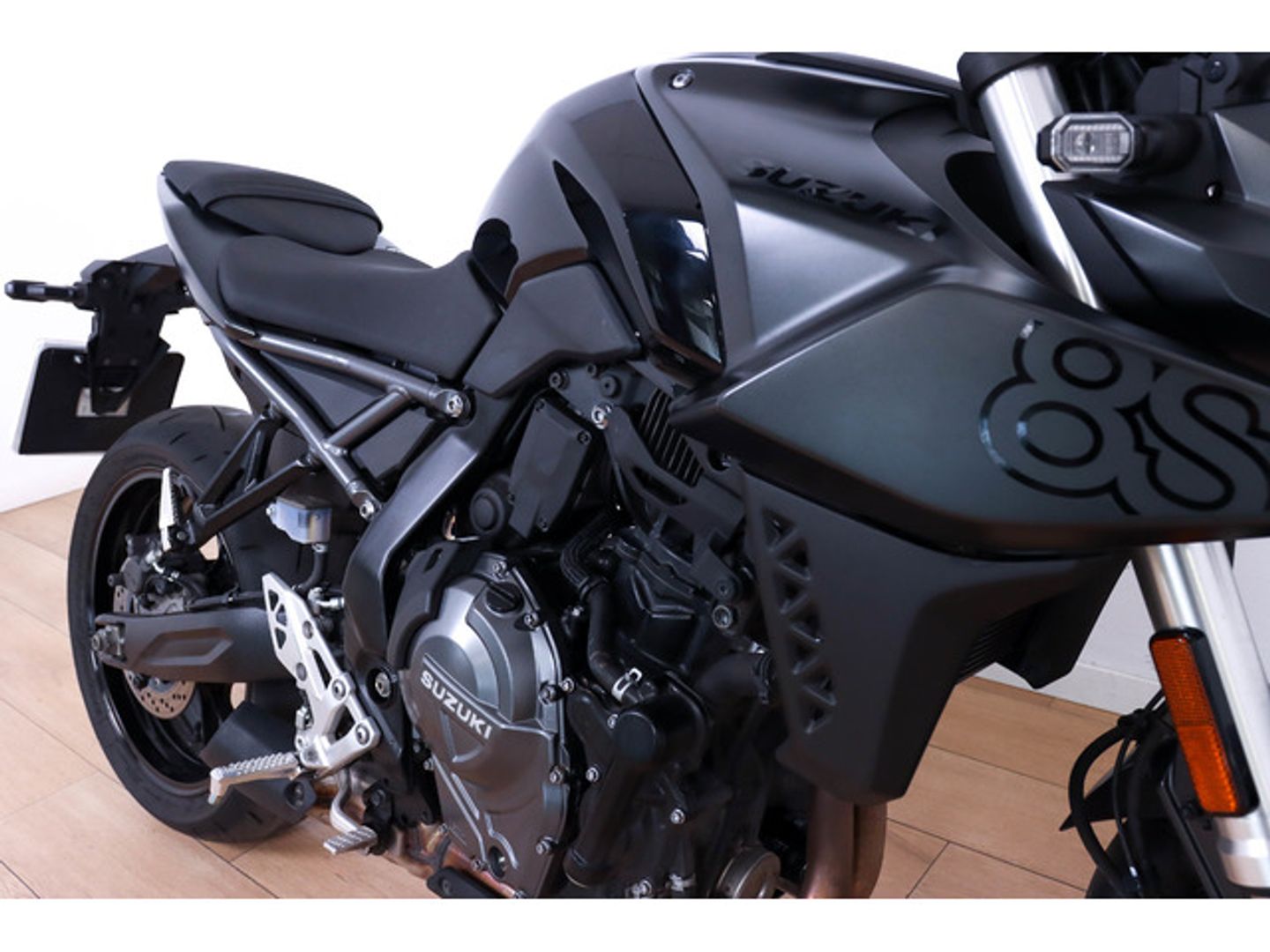 Suzuki GSX-8S
