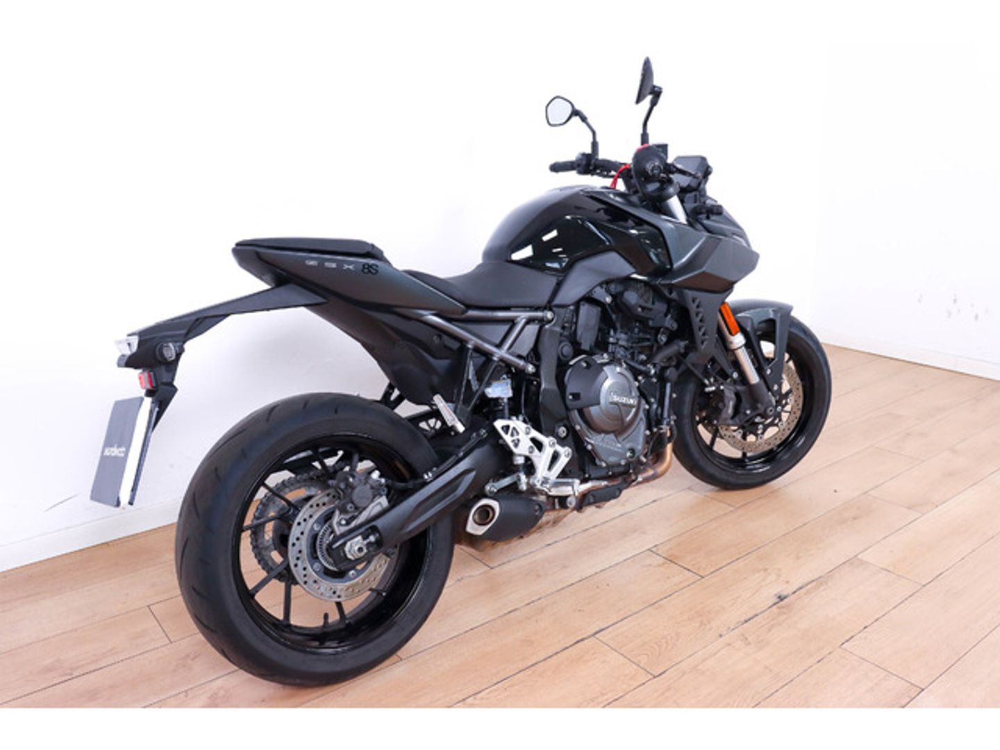 Suzuki GSX-8S