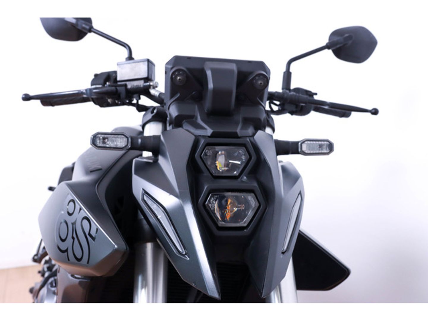 Suzuki GSX-8S