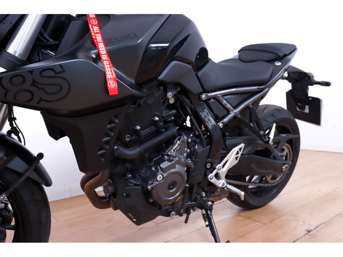 Suzuki GSX-8S