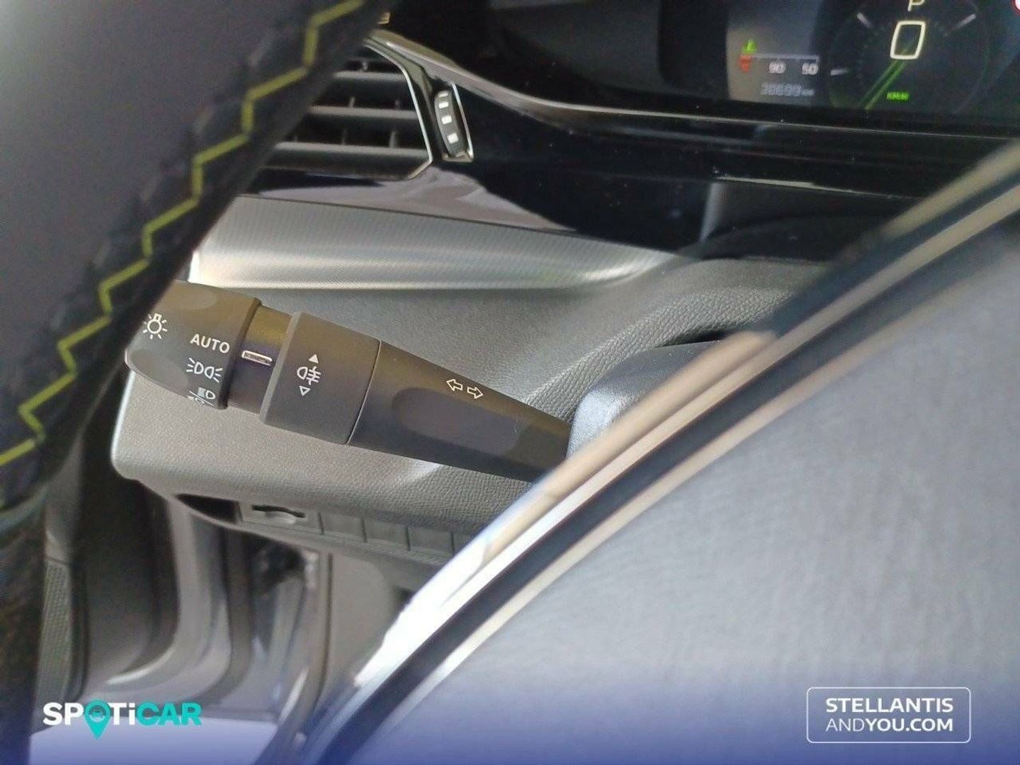 Peugeot 308 PureTech 130 S&S GT EAT8 96 kW (130 CV)