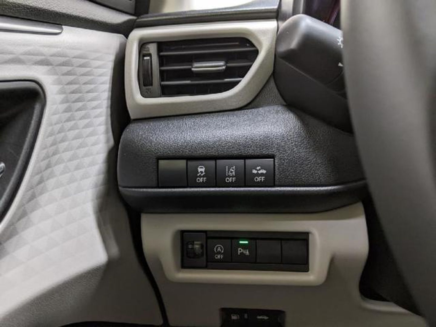 Suzuki Swift 1.2 Mild Hybrid S3 61 kW (83 CV)
