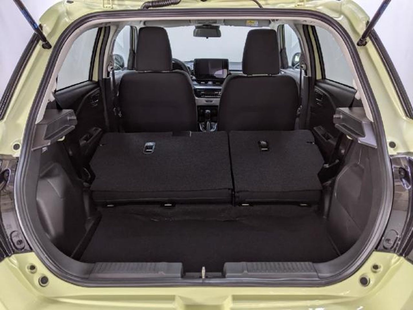 Suzuki Swift 1.2 Mild Hybrid S3 61 kW (83 CV)