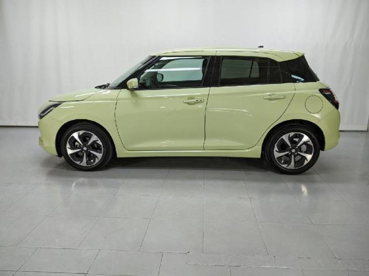 Suzuki Swift 1.2 Mild Hybrid S3 61 kW (83 CV)