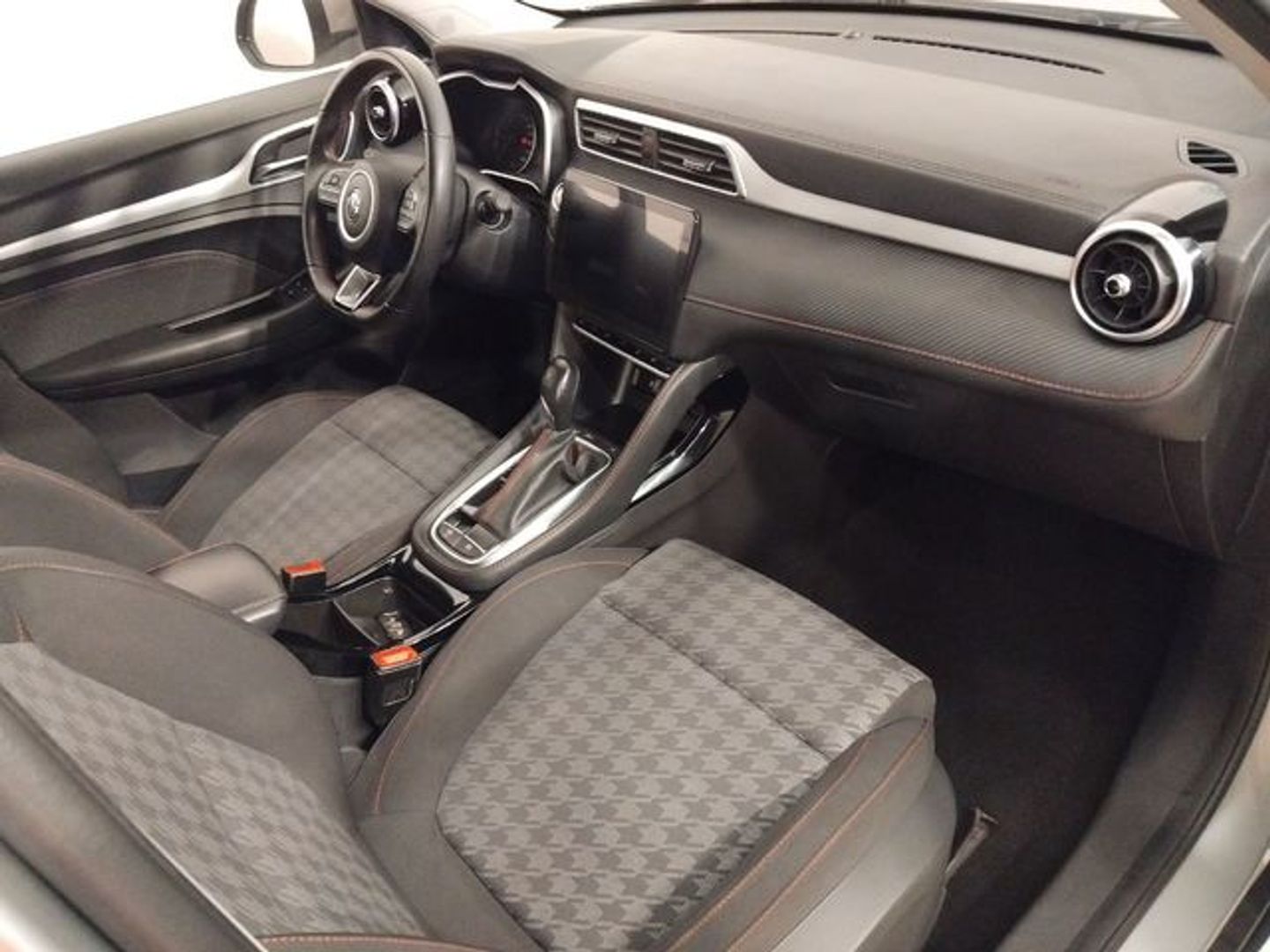 MG ZS 1.0T Luxury Auto 82 kW (111 CV)