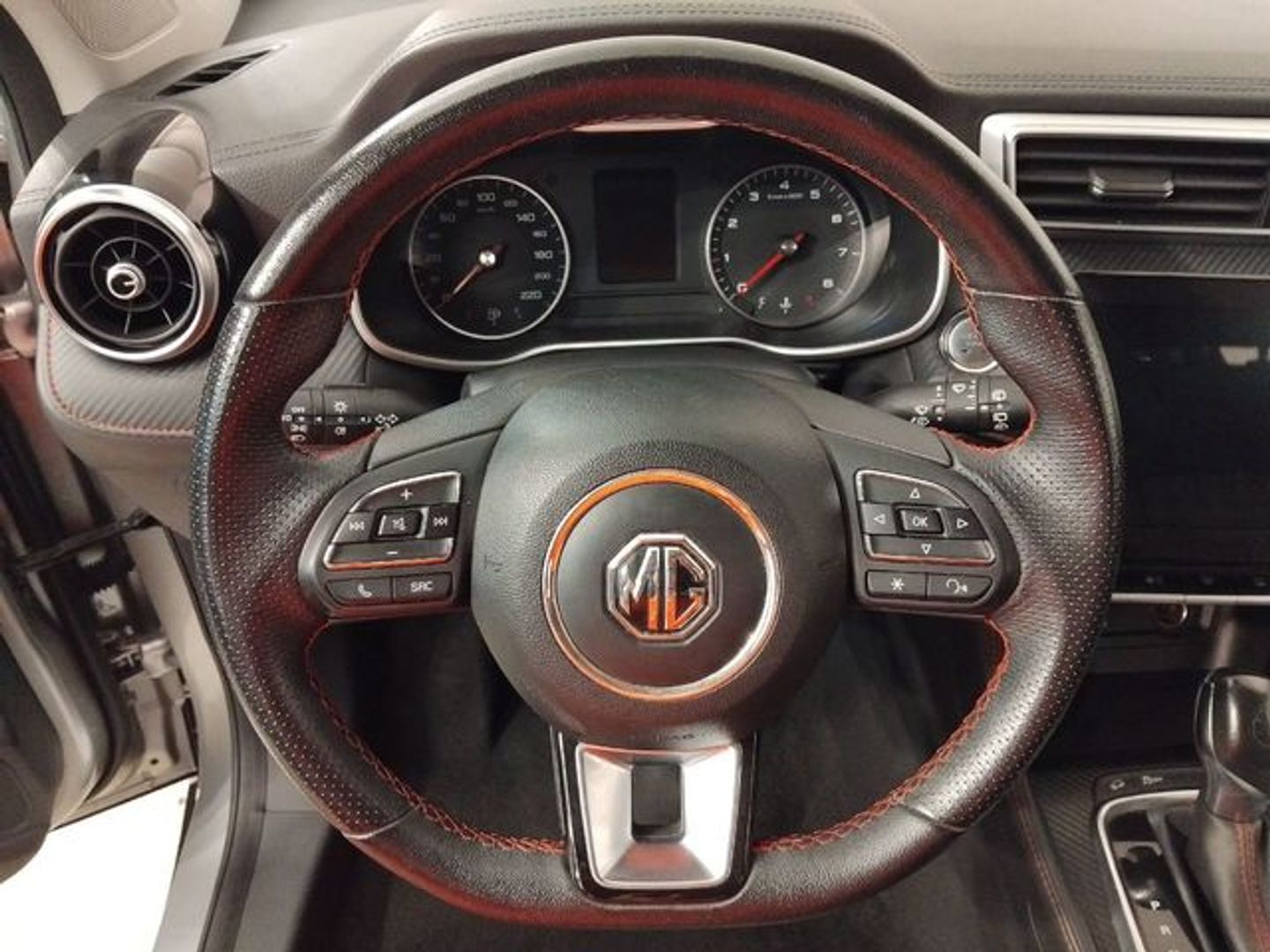 MG ZS 1.0T Luxury Auto 82 kW (111 CV)