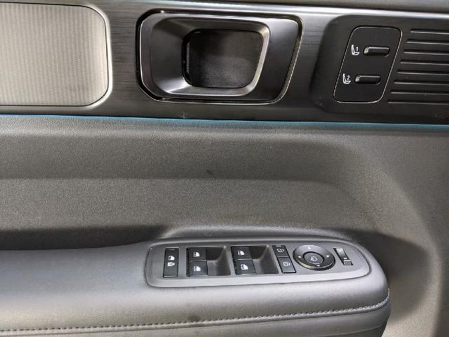 Hyundai Santa Fe 1.6T HEV Calligraphy 4X4 AT 158 kW (215 CV)