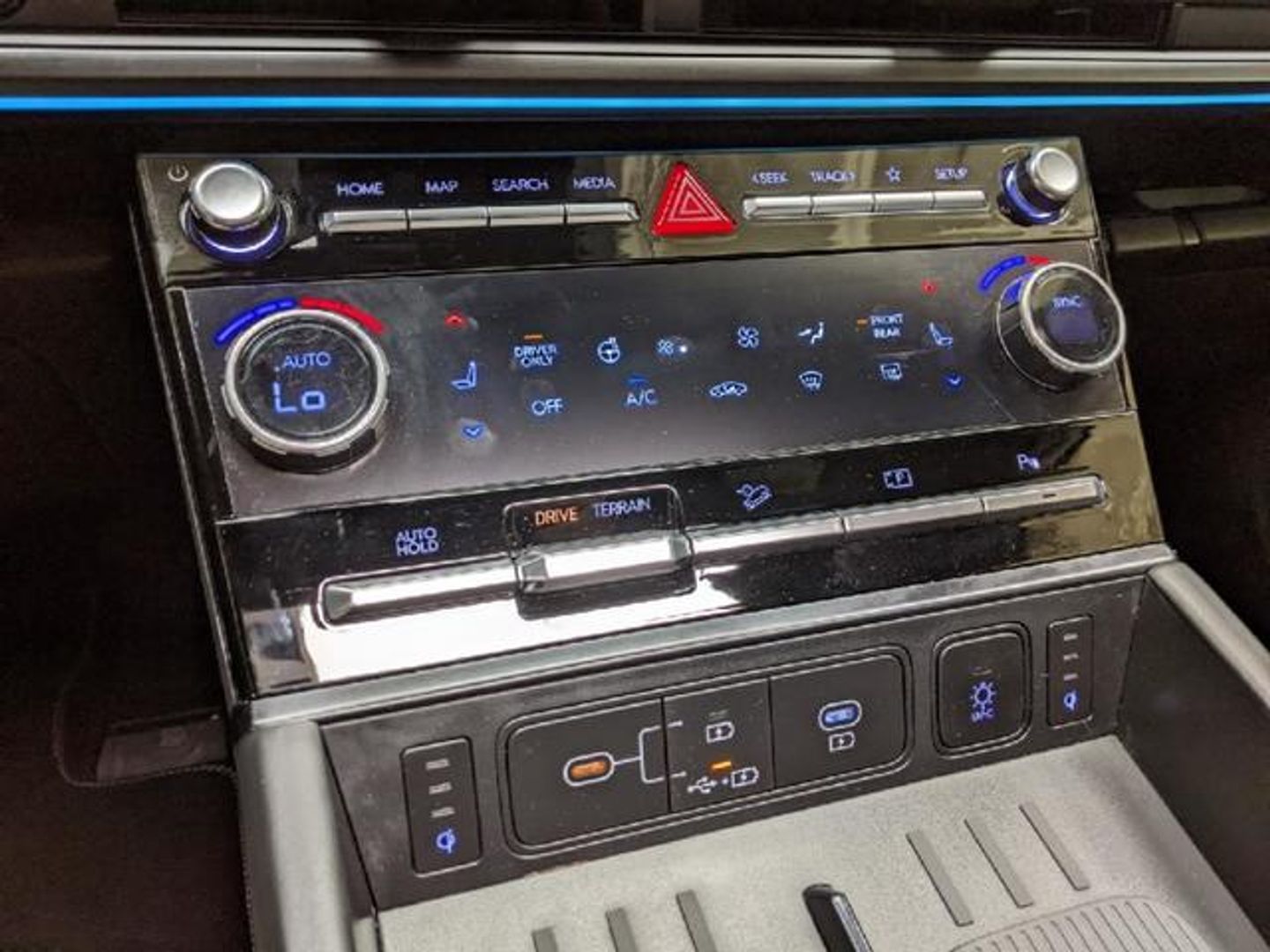 Hyundai Santa Fe 1.6T HEV Calligraphy 4X4 AT 158 kW (215 CV)