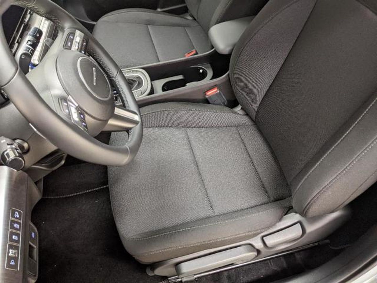 Hyundai Kona 1.6T Maxx DT 101 kW (138 CV)