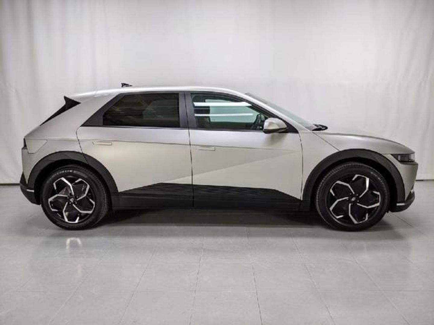 Hyundai Ioniq 5 84KWH Light RWD 168 kW (228 CV)