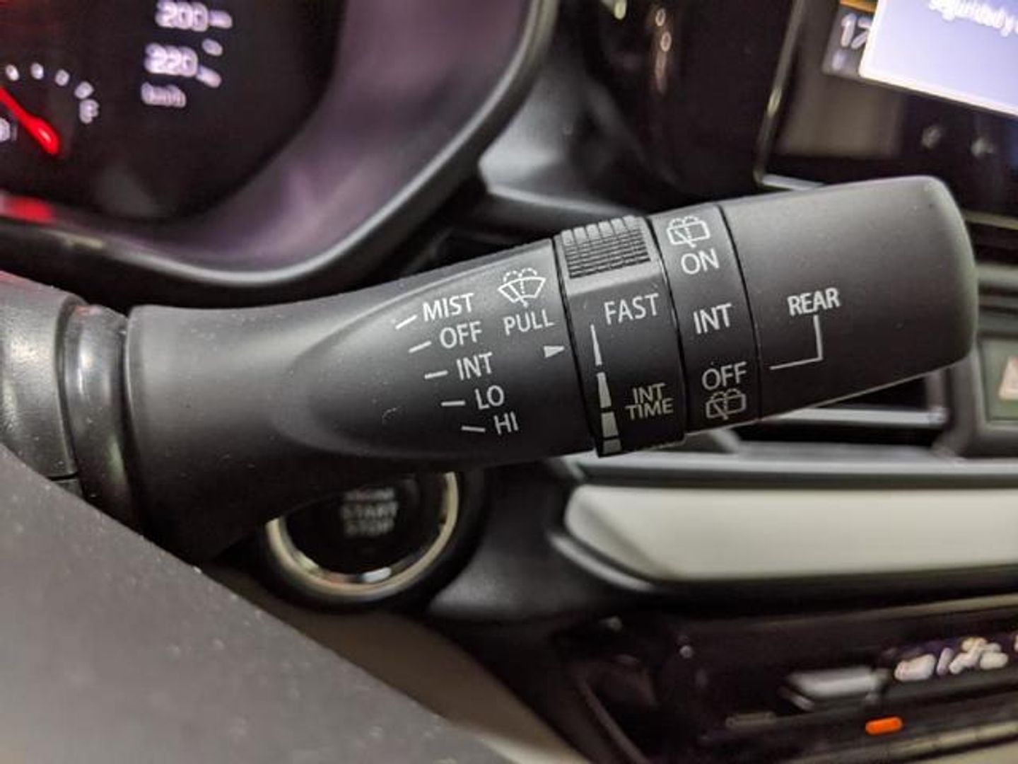 Suzuki Swift 1.2 Mild Hybrid S2 61 kW (83 CV)