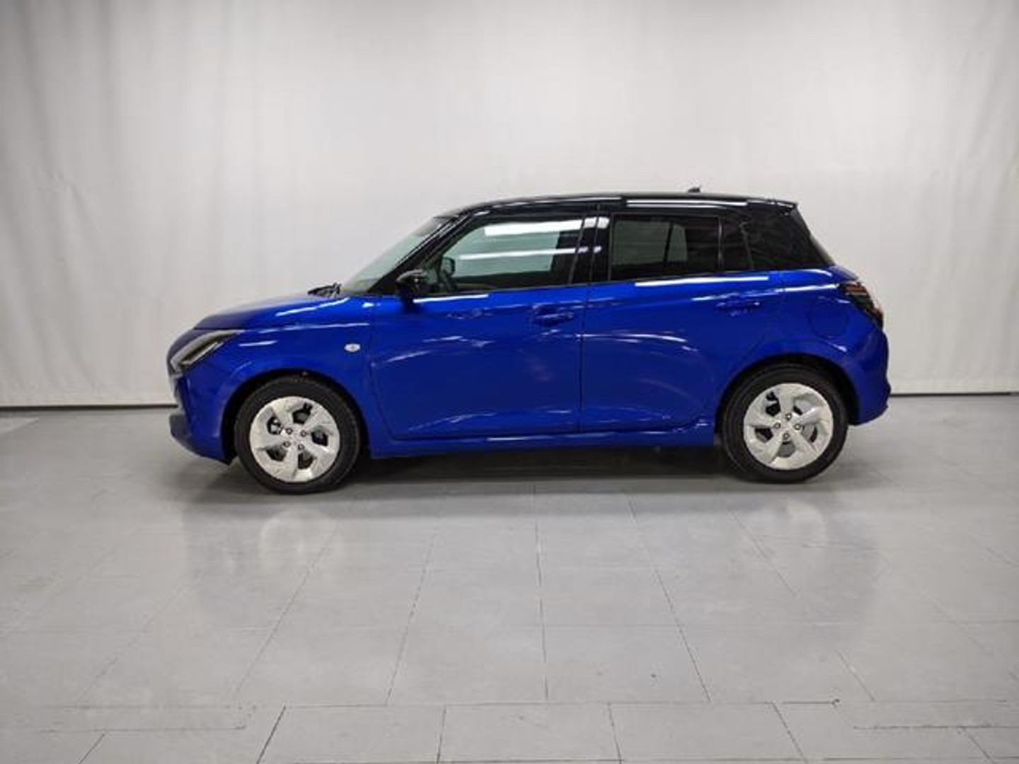 Suzuki Swift 1.2 Mild Hybrid S2 61 kW (83 CV)