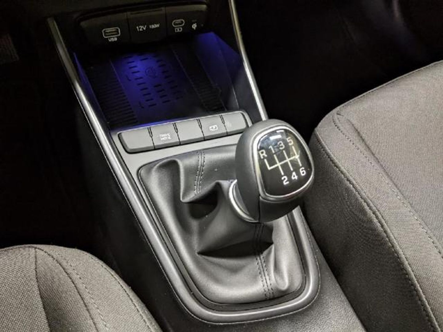 Hyundai i20 1.0 TGDI 48V Tecno 74 kW (100 CV)