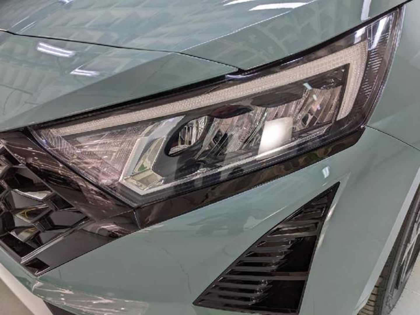 Hyundai i20 1.0 TGDI 48V Tecno 74 kW (100 CV)