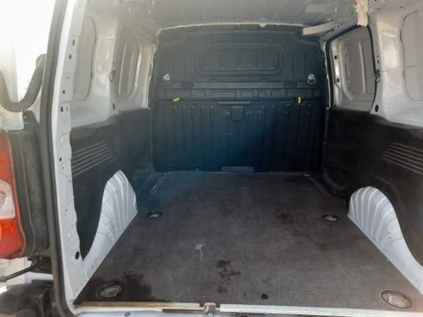 Citroen Berlingo Furgon BlueHDi 100 S&S Talla M Worker 75 kW (102 CV)
