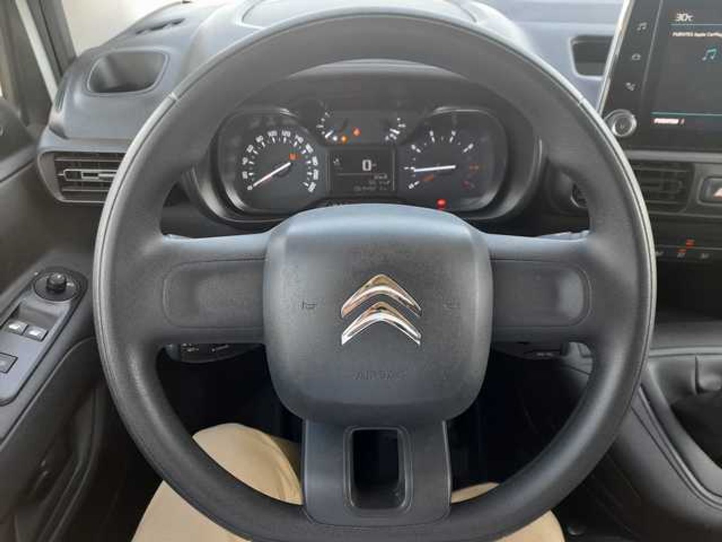 Citroen Berlingo Furgon BlueHDi 100 S&S Talla M Worker 75 kW (102 CV)