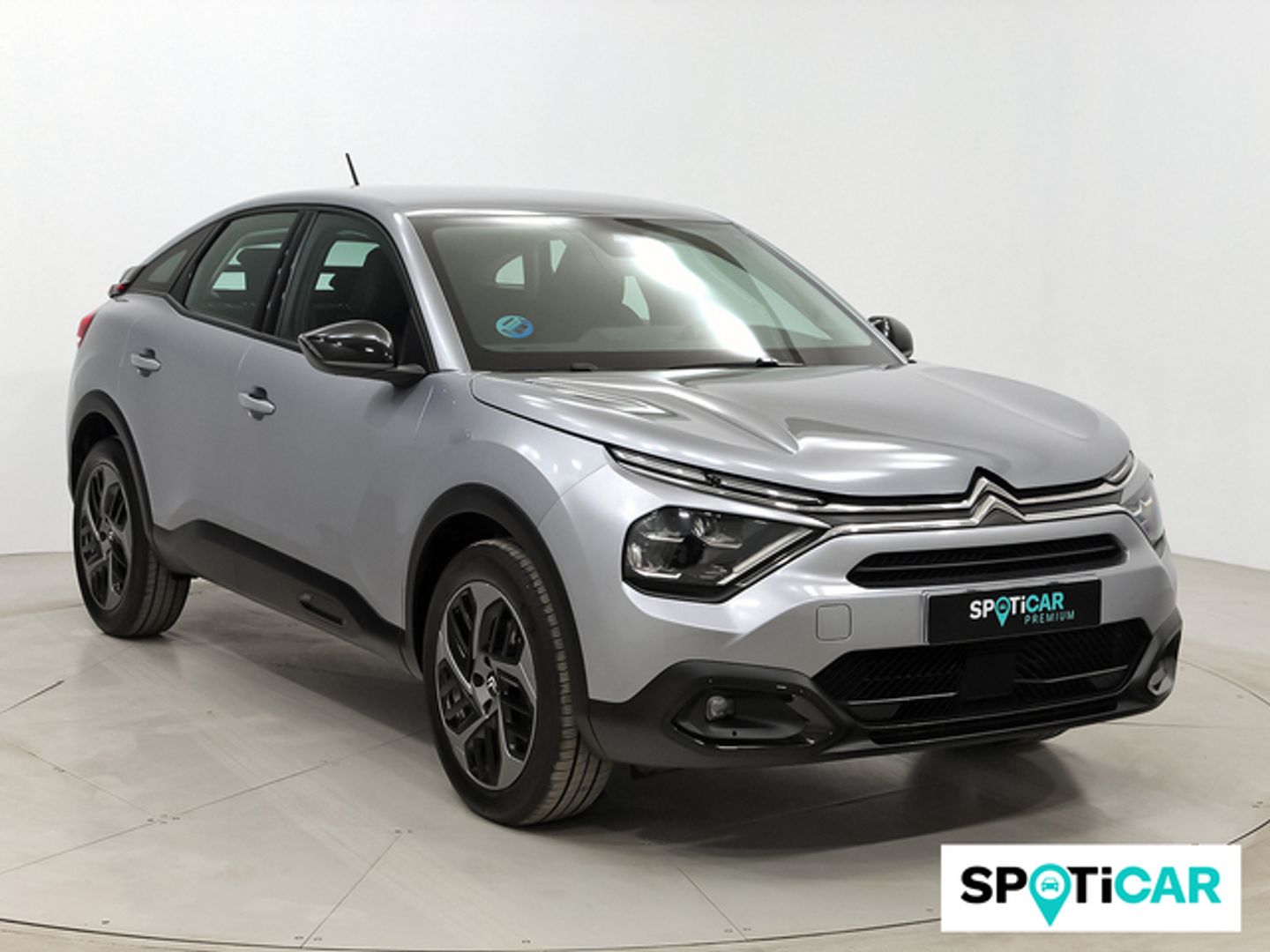 Citroen C4 Hybrid 136 Plus e-DCS6 100 kW (136 CV) Gris Plata Compact