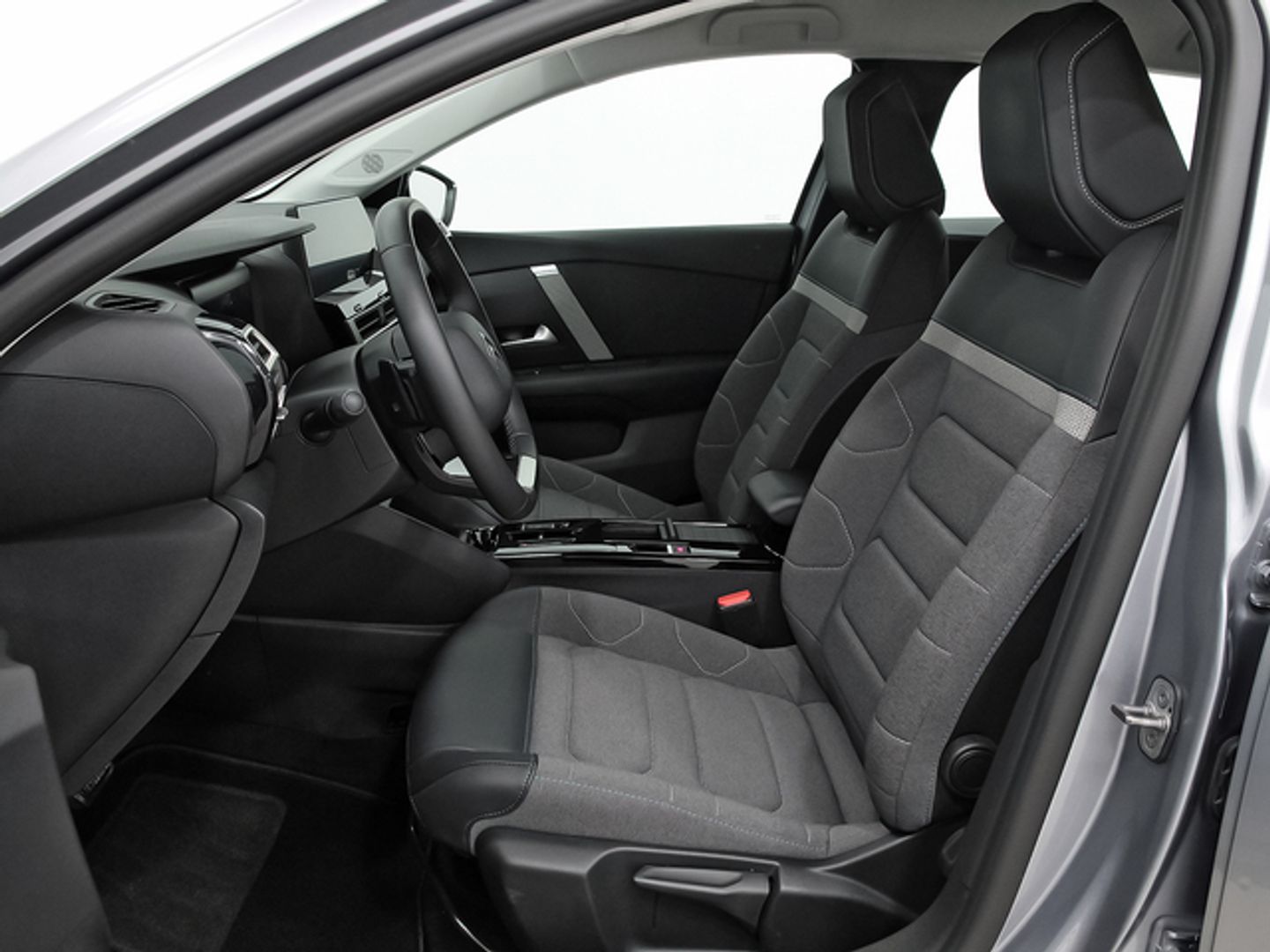 Citroen C4 Hybrid 136 Plus e-DCS6 100 kW (136 CV)