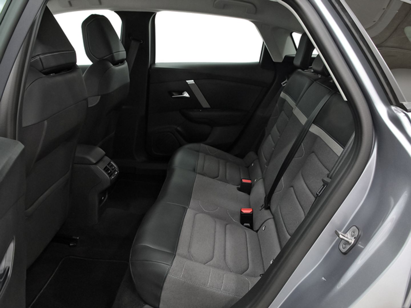 Citroen C4 Hybrid 136 Plus e-DCS6 100 kW (136 CV)