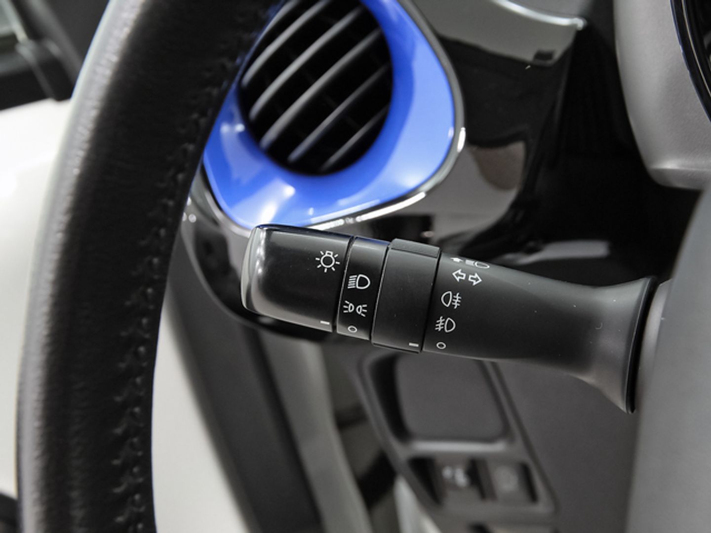 Peugeot 108 VTi Active 53 kW (72 CV)