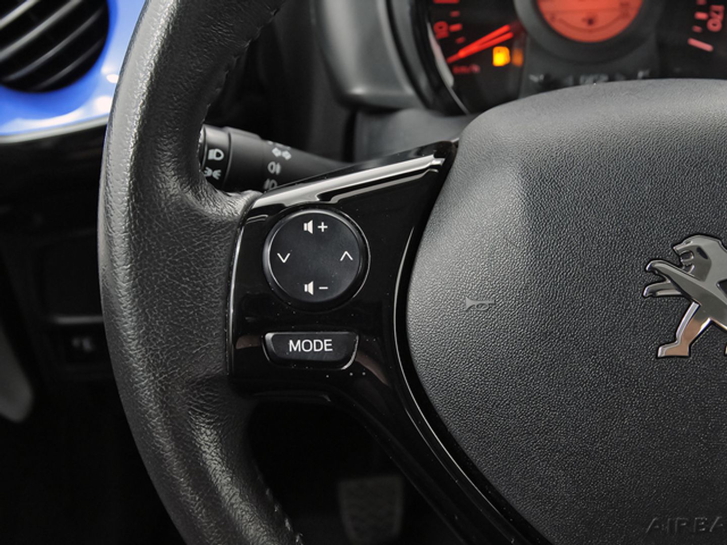 Peugeot 108 VTi Active 53 kW (72 CV)