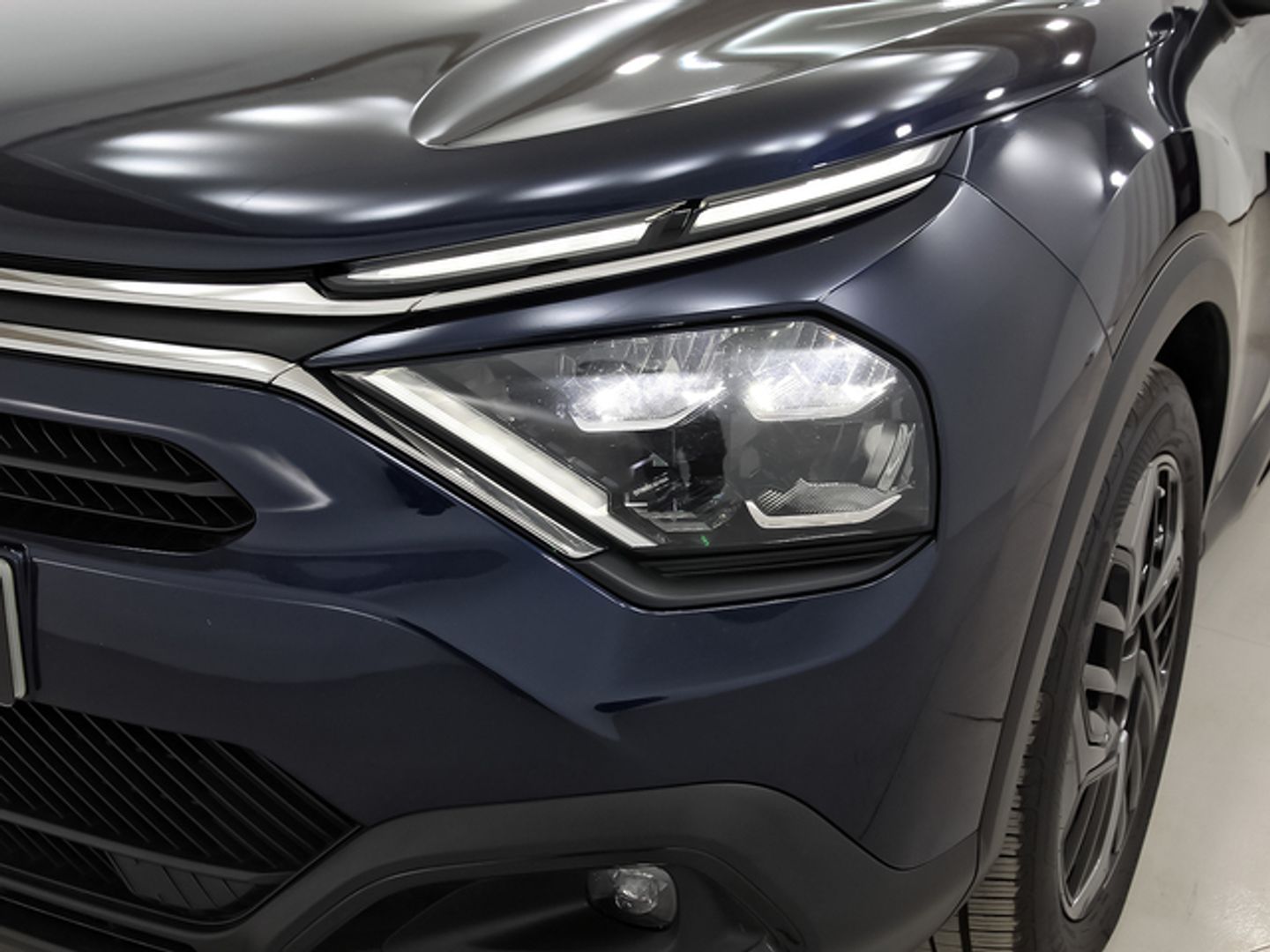 Citroen C4 Hybrid 136 Plus e-DCS6 100 kW (136 CV)