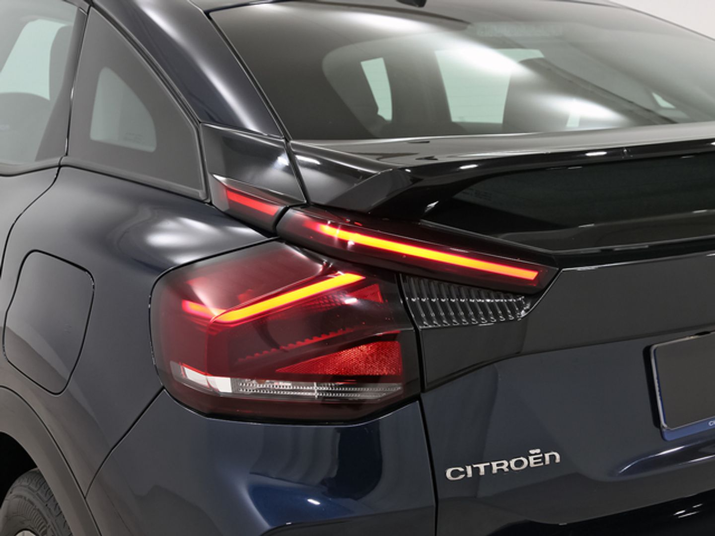 Citroen C4 Hybrid 136 Plus e-DCS6 100 kW (136 CV)