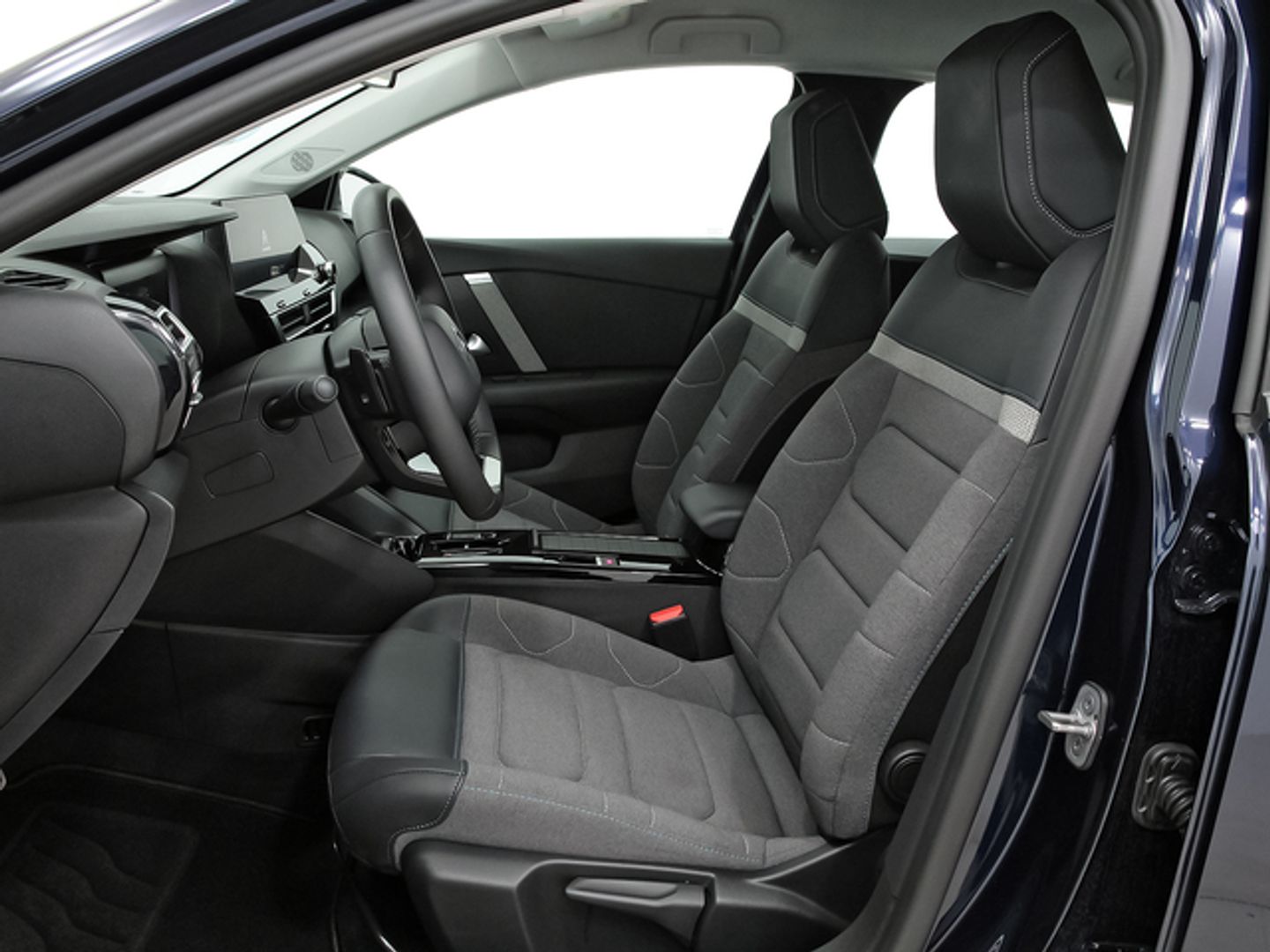 Citroen C4 Hybrid 136 Plus e-DCS6 100 kW (136 CV)