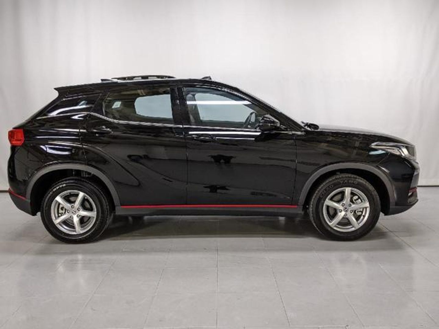 DFSK 500 1.5 T Intelligent ECO Auto 78 kW (106 CV)