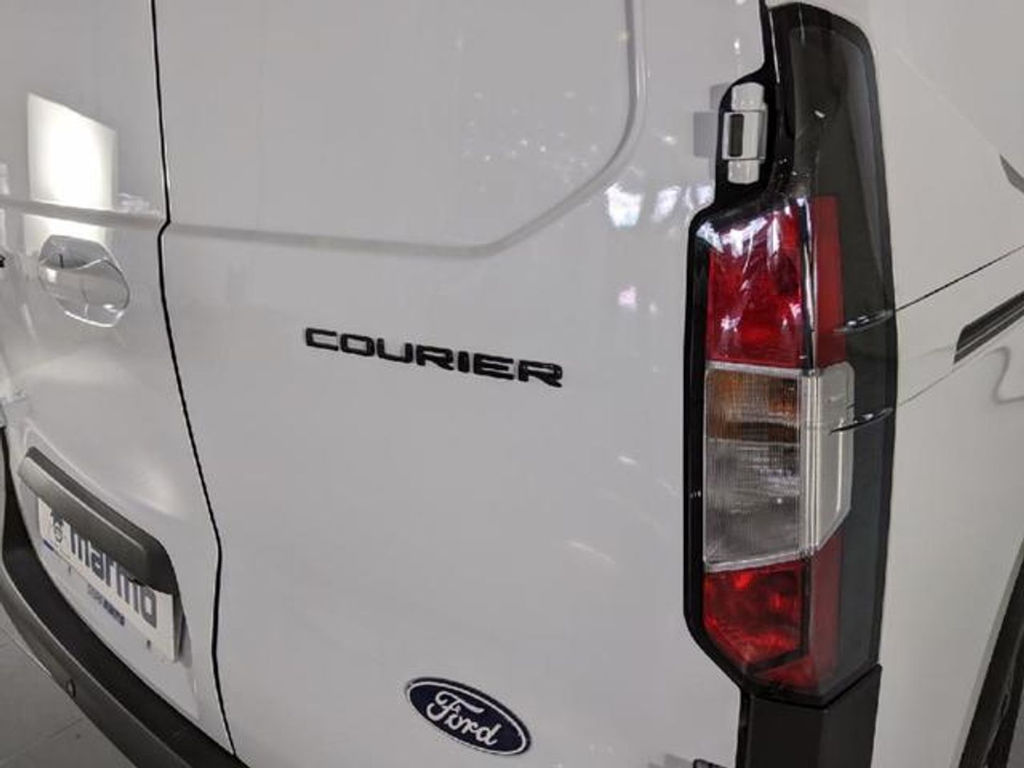Ford Transit Courier Furgon 1.0 EcoBoost Active 93 kW (125 CV)