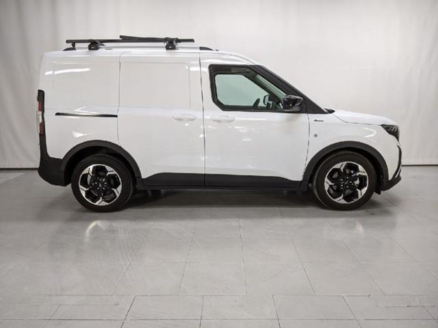 Ford Transit Courier Furgon 1.0 EcoBoost Active 93 kW (125 CV)