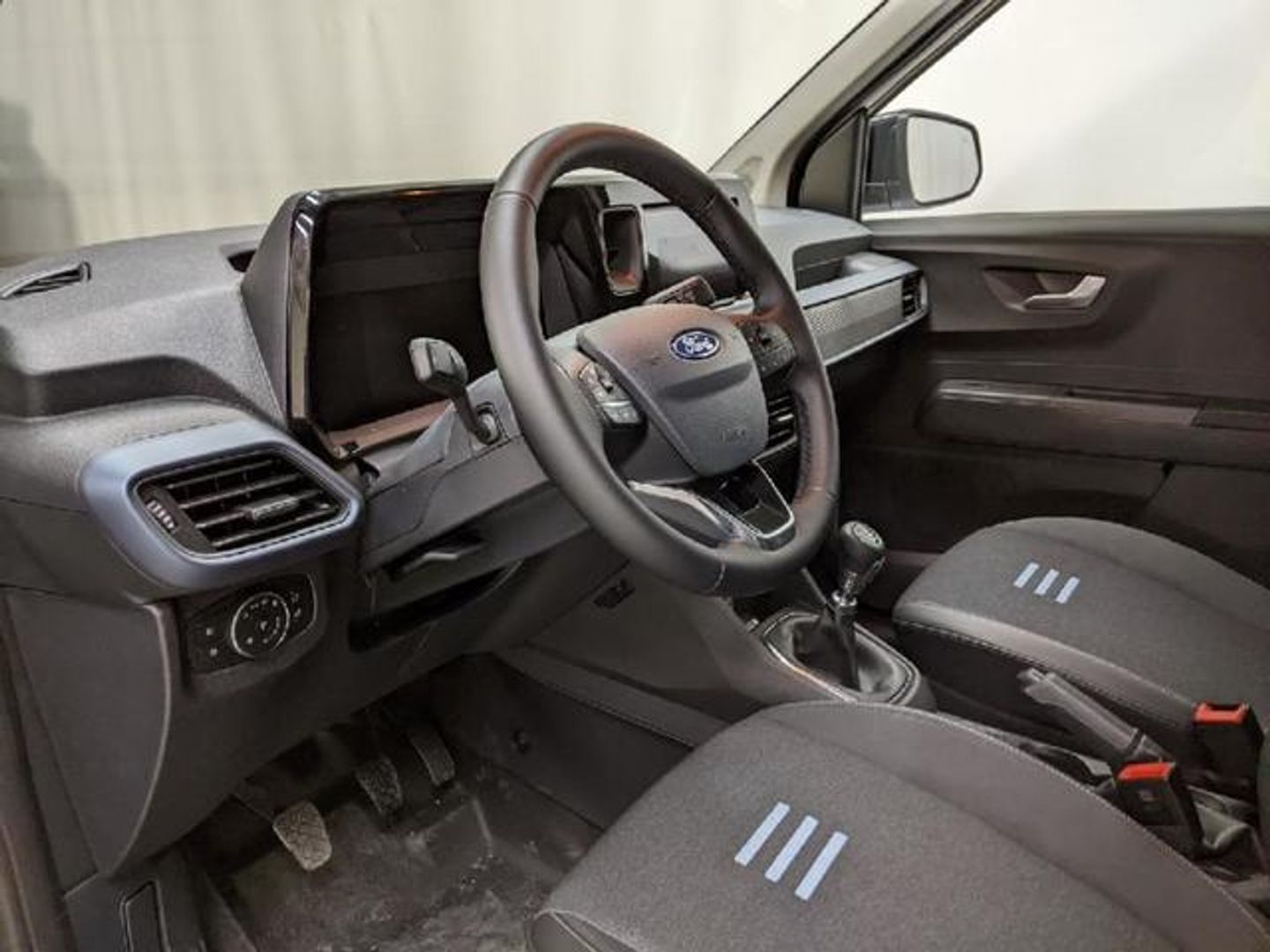 Ford Transit Courier Furgon 1.0 EcoBoost Active 93 kW (125 CV)
