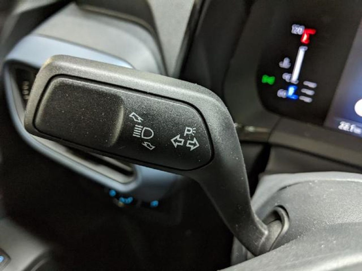 Ford Transit Courier Furgon 1.0 EcoBoost Active 93 kW (125 CV)