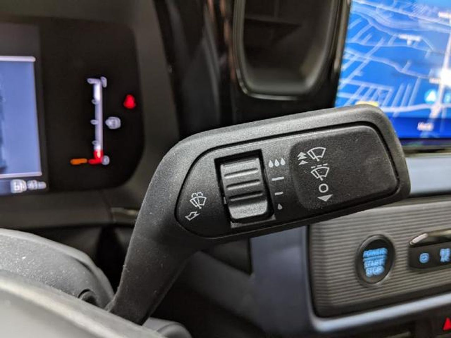 Ford Transit Courier Furgon 1.0 EcoBoost Active 93 kW (125 CV)