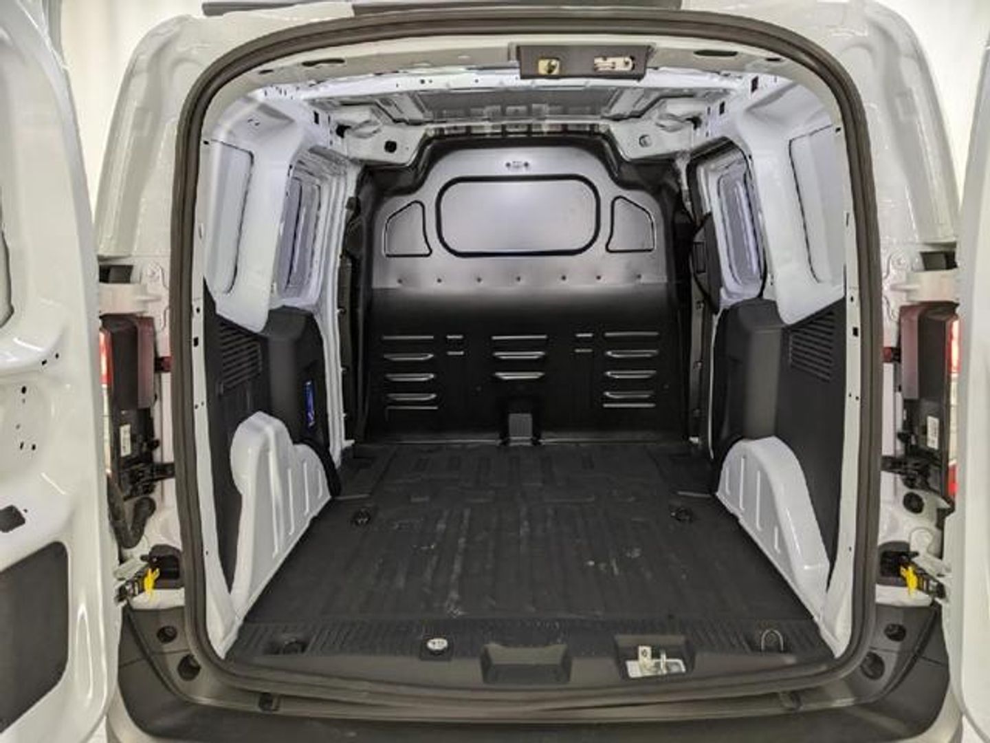 Ford Transit Courier Furgon 1.0 EcoBoost Active 93 kW (125 CV)
