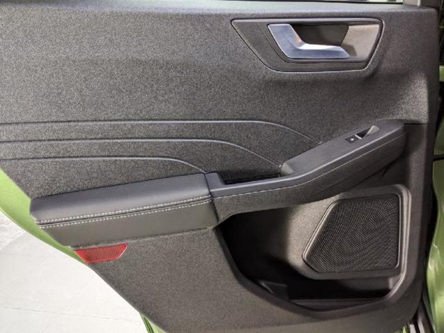 Ford Kuga 2.5 Duratec FHEV Active Auto 132 kW (180 CV)